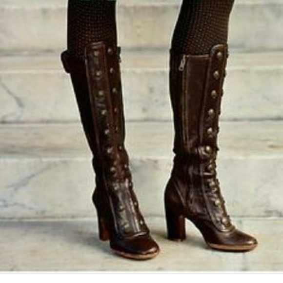 SOLD - Picture 2 of 5